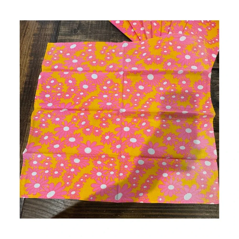 Vintage Napkins Orange Pink White Set of 8 Psychedelic Floral Daisy Retro 70s